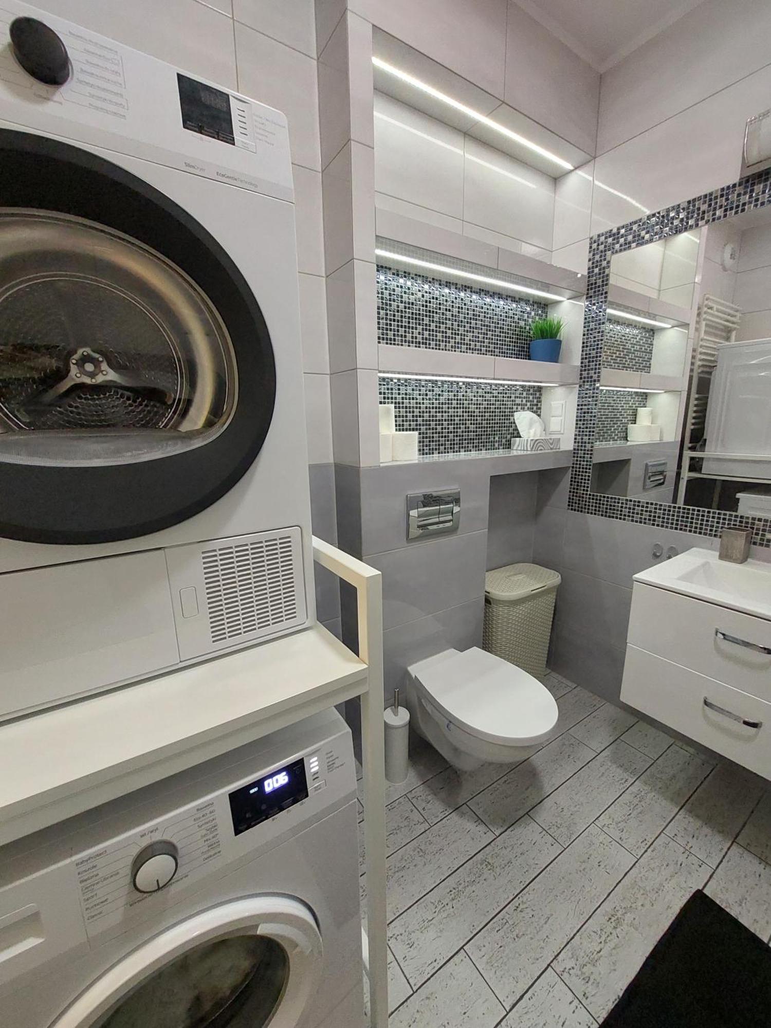 Jk 47 A Z Miejscem Postojowym W Garazu Apartment
