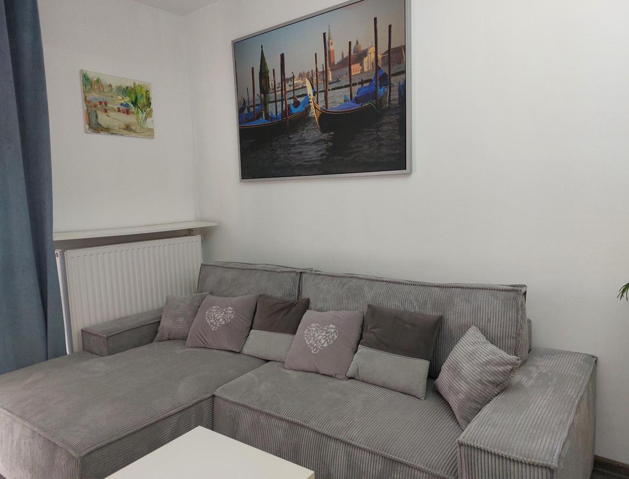 Jk 47 A Z Miejscem Postojowym W Garazu Apartment Warsaw